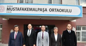 Sınav Öncesi Öğrencilerle Buluştular.