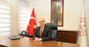 BURSA İL MİLLÎ EĞİTİM MÜDÜRÜ SEYİT ALİ BÜYÜK GÖREVE BAŞLADI