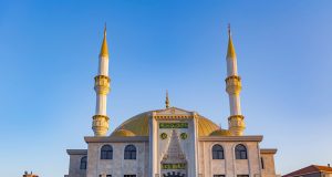 MEKKE CAMİ’NDE İLK NAMAZ BU AKŞAM KILINACAK