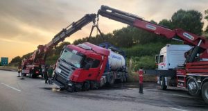 Bursa’daki kaza sonrasında otoyol trafiğe kapandı