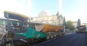Güzelyalı’nın yolları da güzelleşiyor