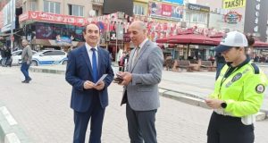 TRAFİKTE ‘HAYATLA YARIŞILMAZ’