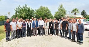 BELEDİYE BAŞKANI ŞÜKRÜ ERDEM, MESAİ ARKADAŞLARIYLA BAYRAMLAŞTI
