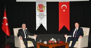 Başkan Bozbey, Bursalı gazetecilerin konuğu oldu