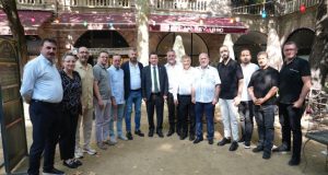 Başkan Aydın güne esnaf ziyareti ile başladı