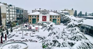 KAR YAĞIŞI MERKEZDE ETKİSİNİ GÖSTERDİ