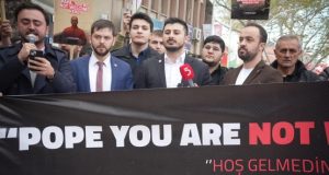 Papa’nın Ziyareti Turistik Değil, Siyasi Bir Operasyondur