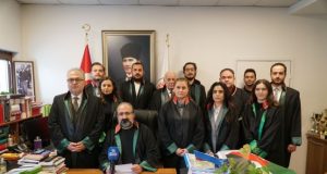 İnsan hakları ihlallerini ortadan kaldırmak için mücadele devam ediyoruz”