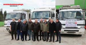 DEPREM BÖLGESİNDEKİ HAYVAN YETİŞTİRİCİLERİNE YEM DESTEĞİ