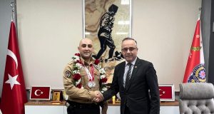 EMNİYET’İN ŞAMPİYON PERSONELİ GURURLANDIRDI