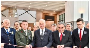 Mustafakemalpaşa’da Atatürk Saygı ve Özlemle Anıldı
