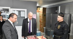 Mustafakemalpaşa’da Üretilen Ayçiçeği Aşevinde Umuda Dönüştü