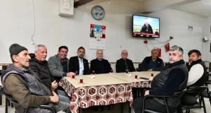 Ramazan’ın Bereketi Mahalle Sofralarında Paylaşılıyor