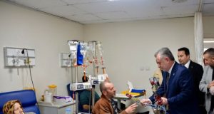 Kanser Haftası’nda Onkoloji Hastalarına Moral Ziyareti