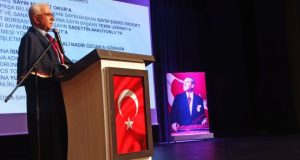 MYO’da Mezuniyet Coşkusu: 100 Öğrenci Kep Attı