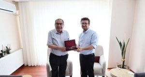 Kaymakam Mehmet Okur ve İlçe Protokolünden 15 Temmuz Gazisi Mustafa Yıldız’a Ziyaret