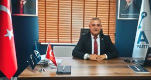 Mehmet Akar: “Hizmet, Parti Üyeliğine Göre Sunulamaz”