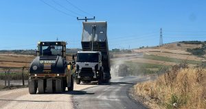 KARACABEY VE MUSTAFAKEMALPAŞA’DA YOLLAR YENİLENİYOR
