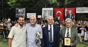 Paşa Minitop’ta Büyük Final Gecesi: Ahmet Çakar Sürprizi